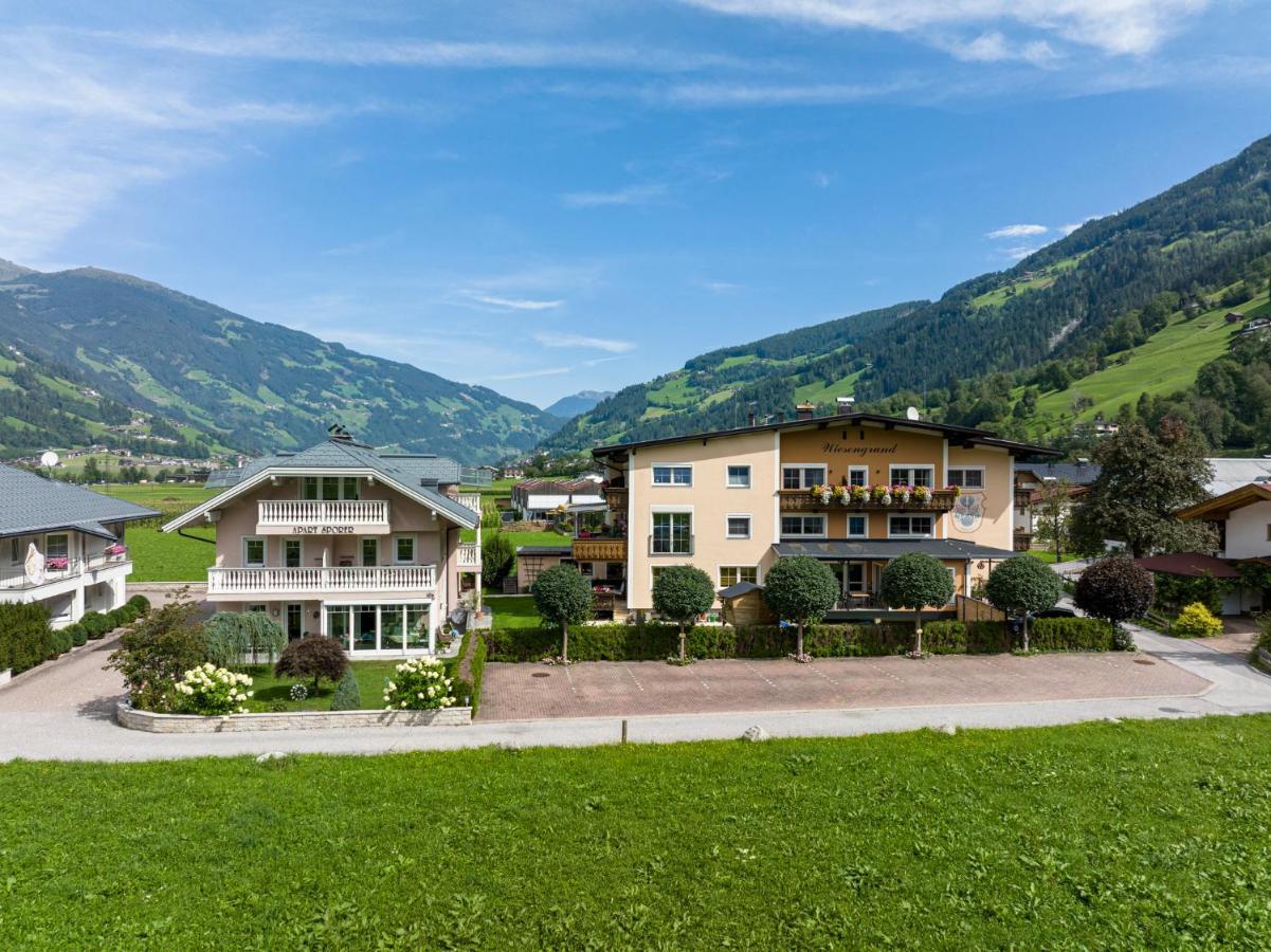 Gaestehaus Wiesengrund & Apart Sporer Mayrhofen Extérieur photo